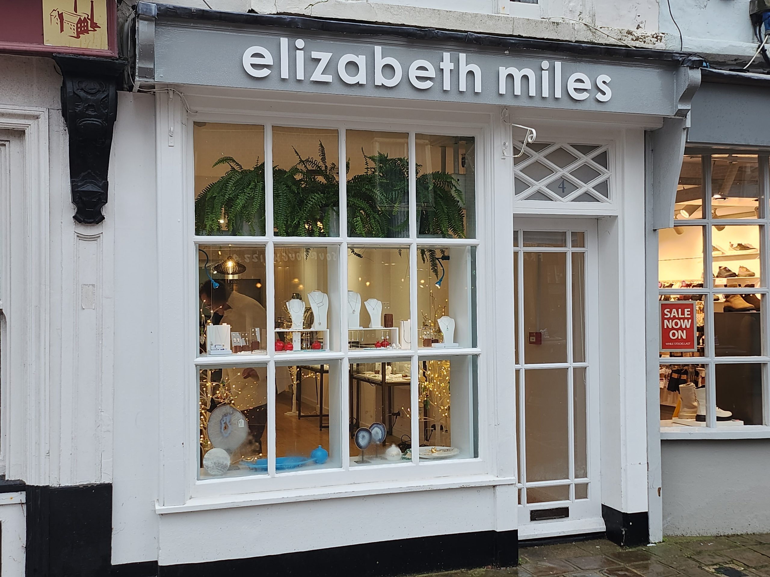 Elizabeth Miles Jewellery