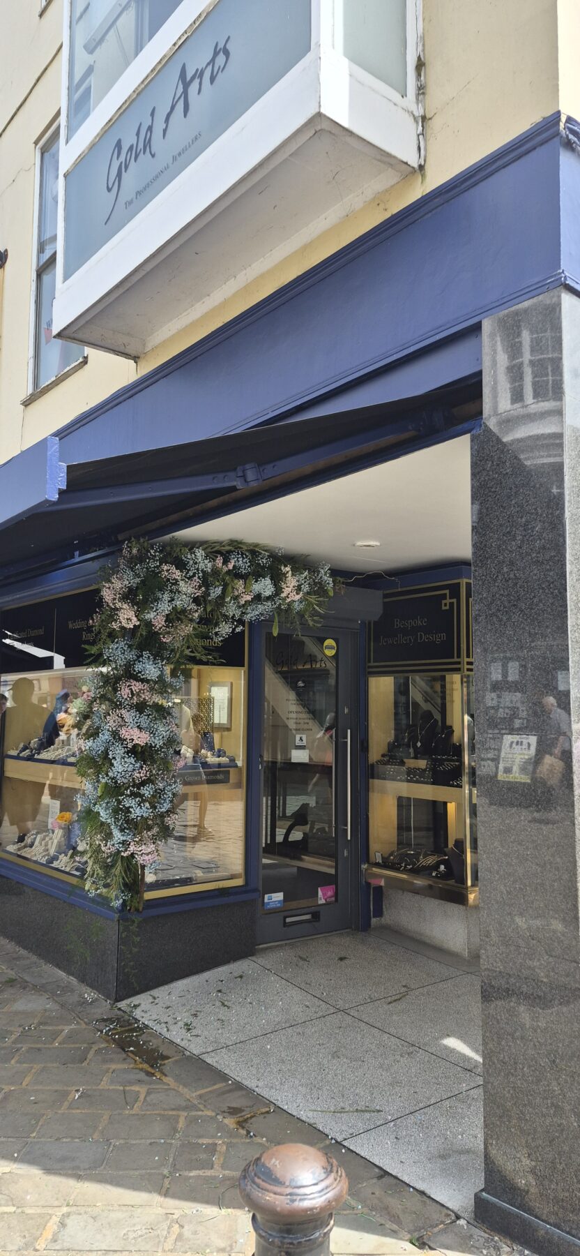 Gold Arts Chichester in Bloom